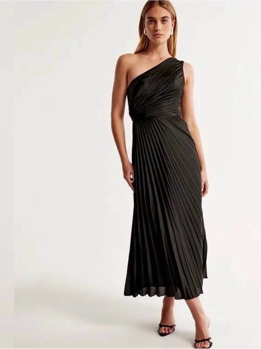 Abercrombie & Fitch Giselle Black One-Shoulder Pleated Midi Dress